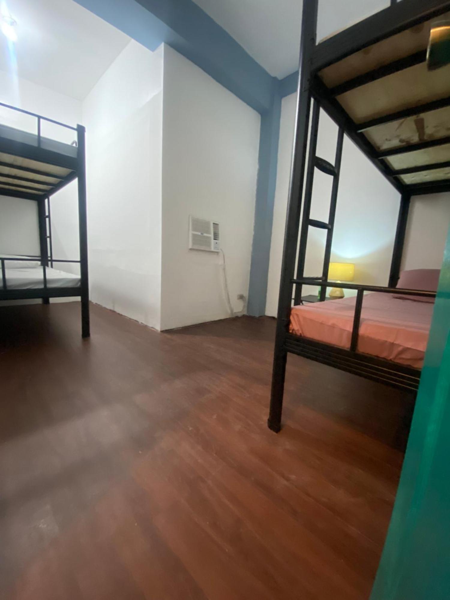 Lime Lite Manila Hostel San Pedro Makati Exterior foto